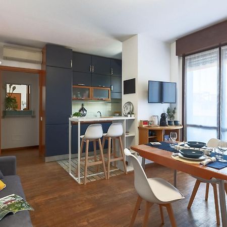 Casa Di Adele, Bilocale Con Wifi E Smart Tv Apartment Монца Екстериор снимка